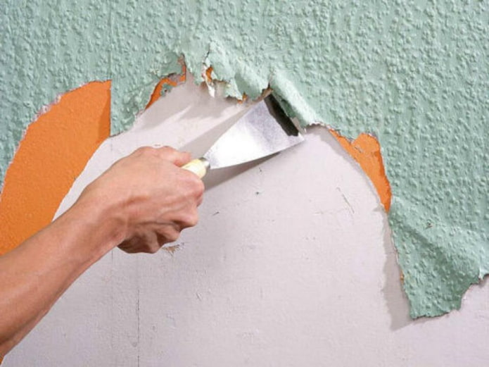 Как снять старую краску со стен: эффективные способы