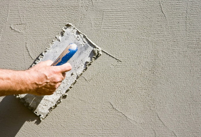 8 ошибок, которые лучше не допускать при штукатурке стен, чтобы потом все не переделывать