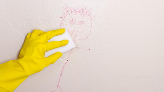 7 лучших способов отмыть окрашенные стены, чтобы краска не слезла и не осталось разводов