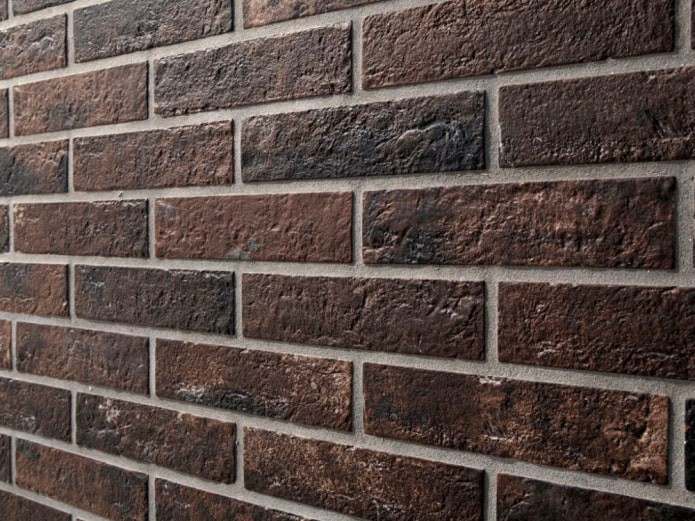 10 эффектных примеров имитации кирпичной стены в интерьере