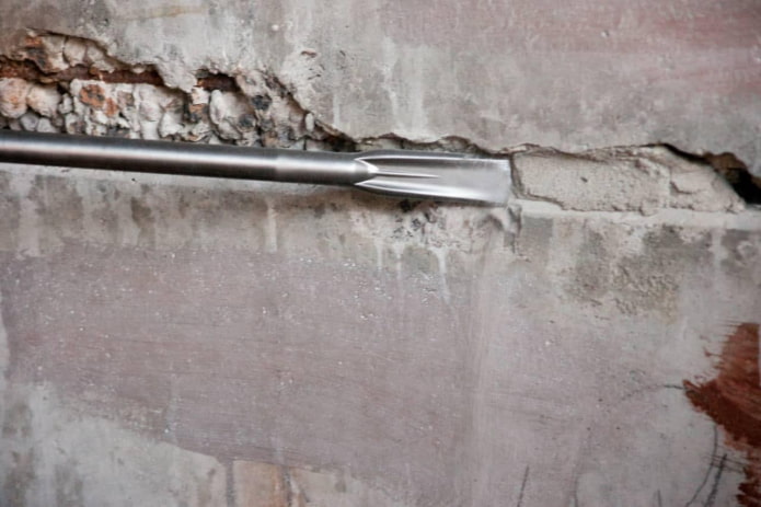 Чем опасны трещины в стене и как их заделать? – инструкции для разных типов поверхностей