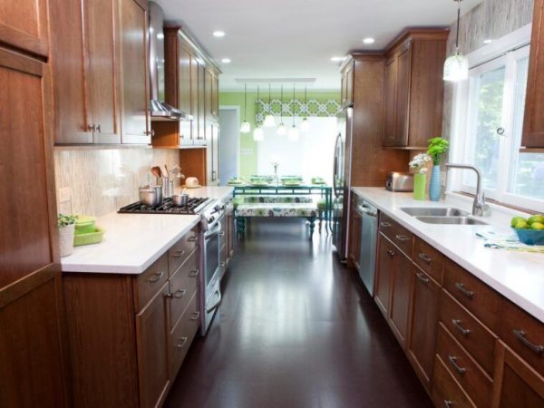 П-образная кухня - особенности планировки, решения по размещению и варианты оформления кухни (110 фото)Варианты планировки и дизайна