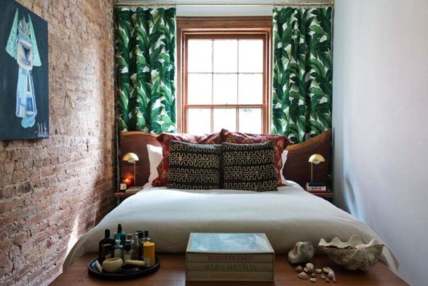 Узкая спальня: примеры красивого оформления и удачного дизайна интерьера (110 фото)Варианты планировки и дизайна