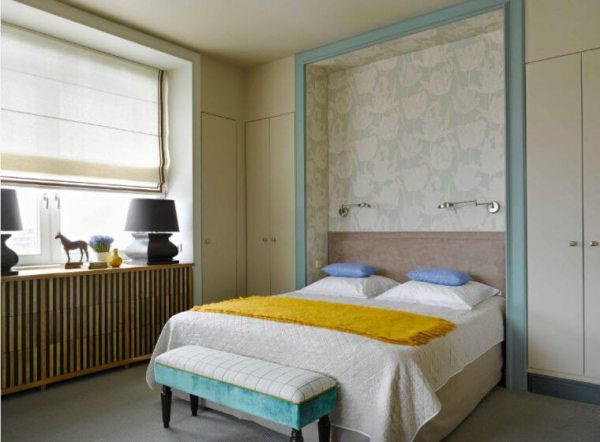 Спальни минимализм: реальные фото интерьера и примеры современного стиляВарианты планировки и дизайна