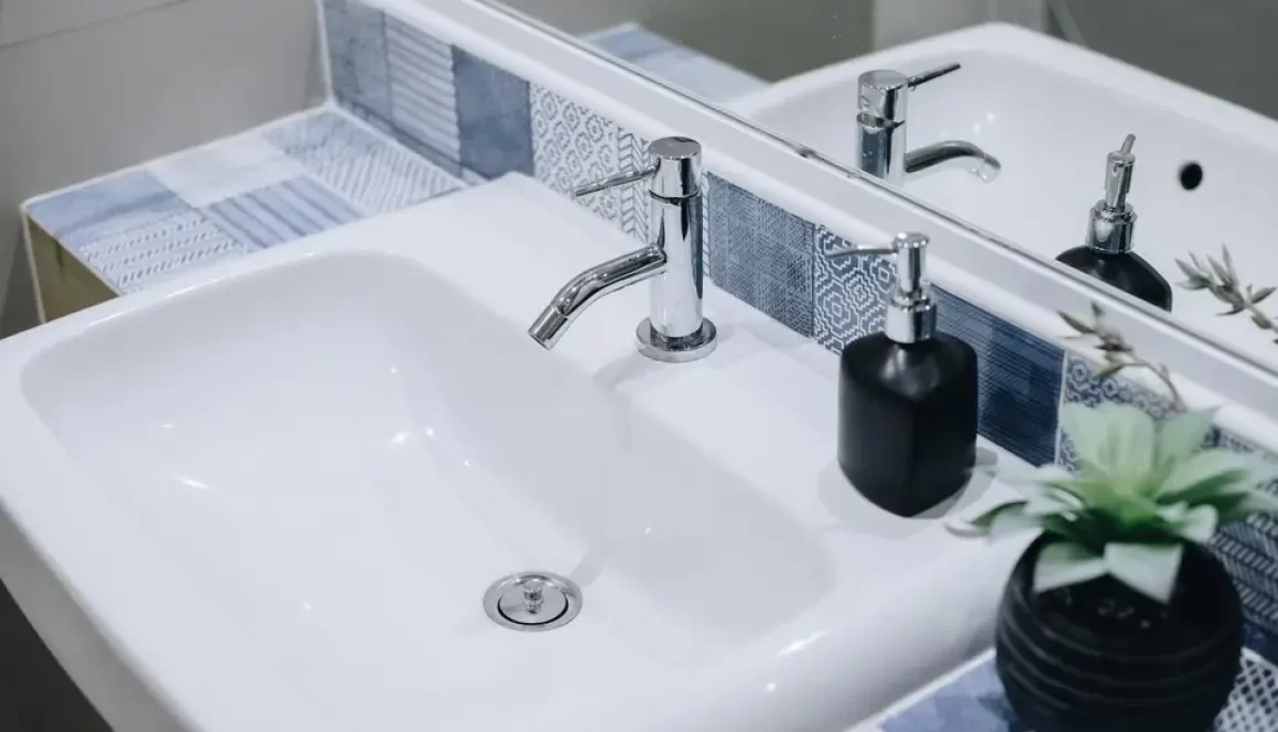 Сантехника в ванную комнату: делаем пространство красивым и комфортным 