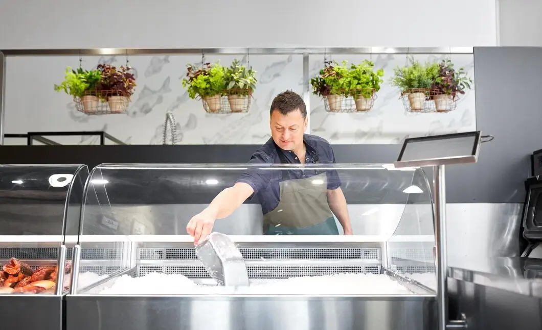 Якісне холодильне обладнання для тривалого зберігання продукції